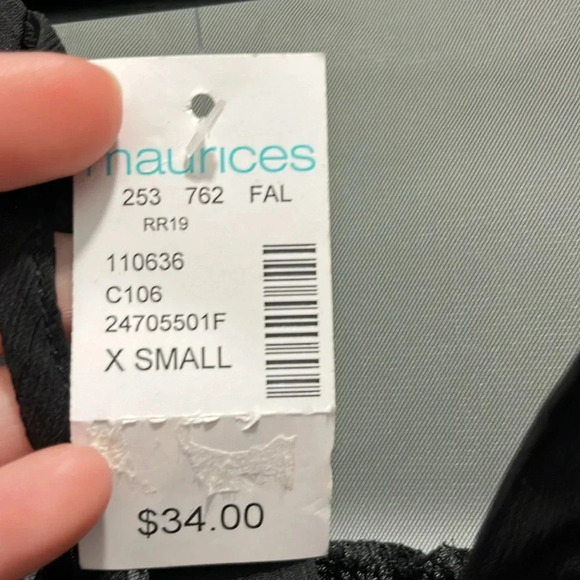 NWT Maurices black oversized Black Floral Lace Semi Sheer Blouse XS - Picture 4 of 4